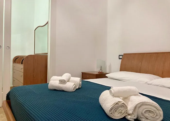 Sabbia E Sassi Praia a Mare