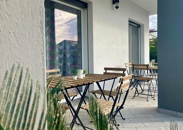 Sabbia E Sassi Couette-café 3*